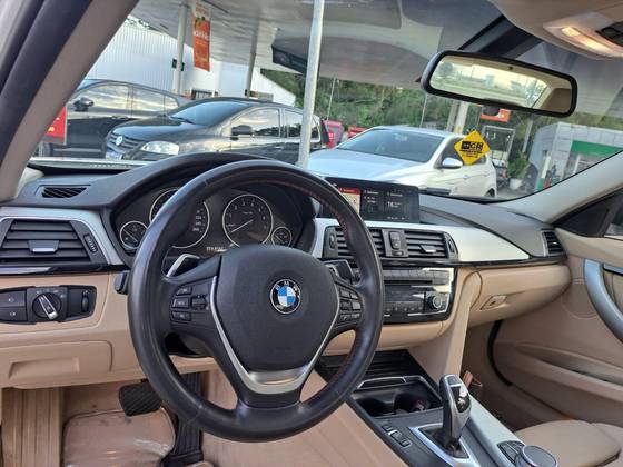 BMW 320i 2.0 SPORT GP 16V TURBO ACTIVE FLEX 4P AUTOMÁTICO BMW 320i 2.0 SPORT GP 16V TURBO ACTIVE FLEX 4P AUTOMÁTICO